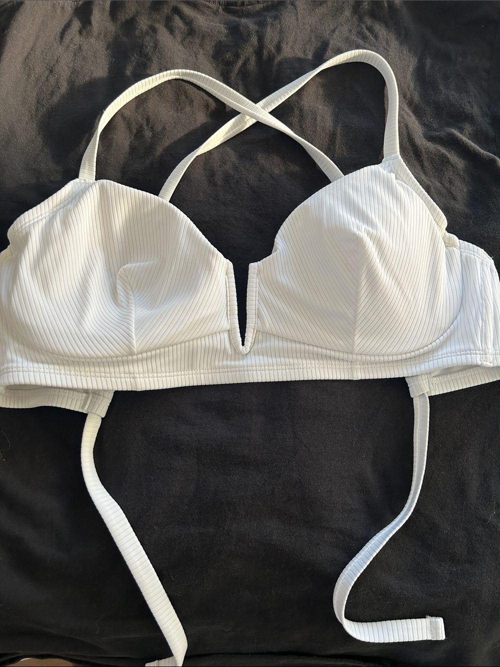 Shade & Shore white Ribbed V-Notch swim top 38DD